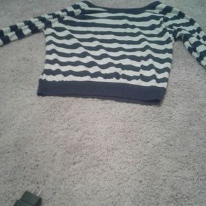 Stripped long sleve shirt